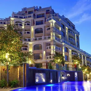 Apartament La Luxury, Nisipurile de Aur